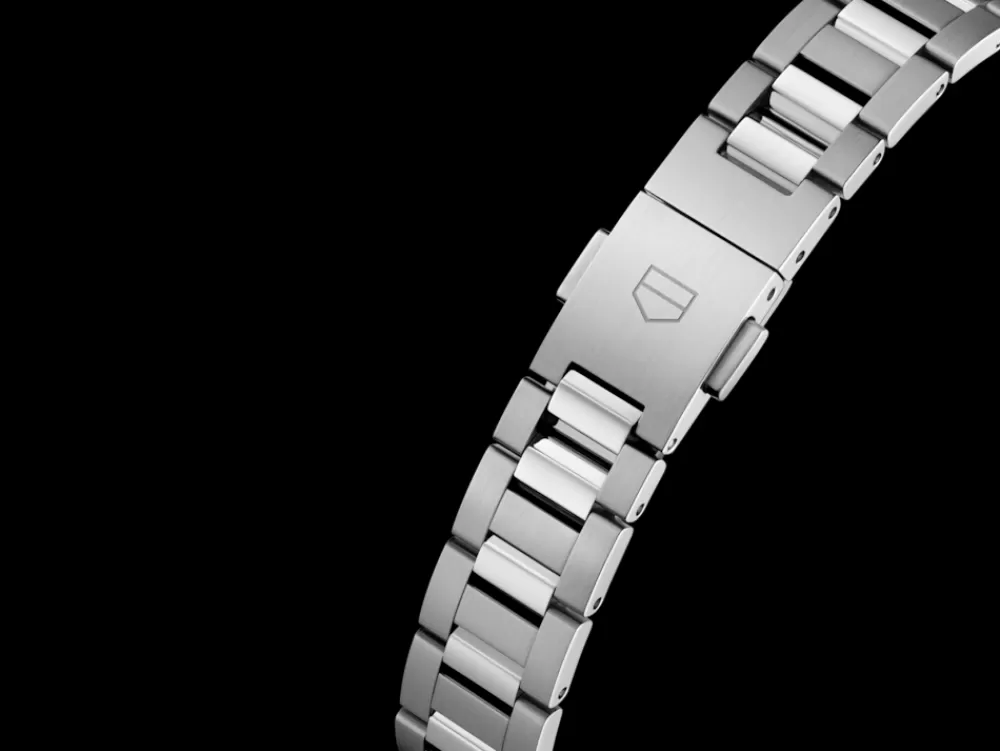 Carrera Date*TAG Heuer Hot